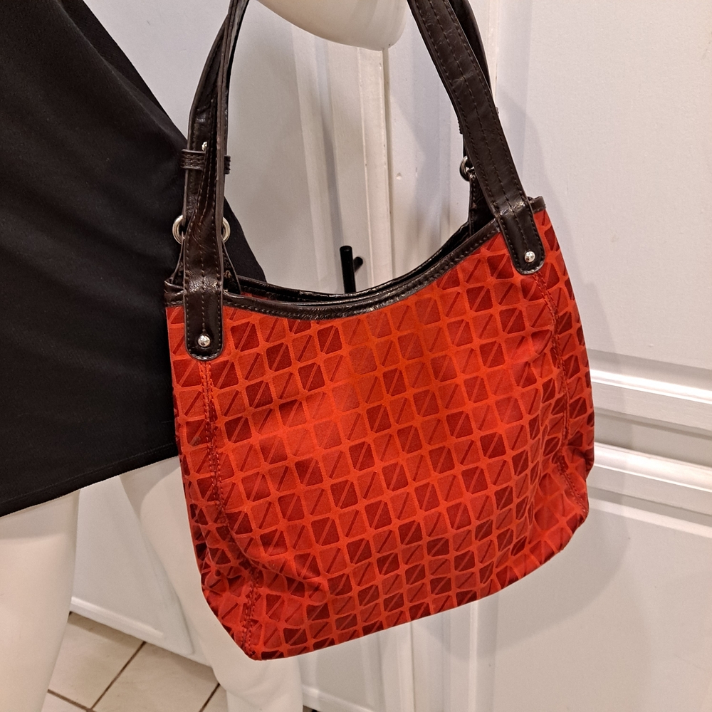 Nine & Co. Red Geometric Shoulder Bag - Picture 5 of 11